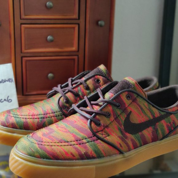 Nike SB Zoom Stefan Janowski CNVS PRM 705190-900 - Picture 1 of 6